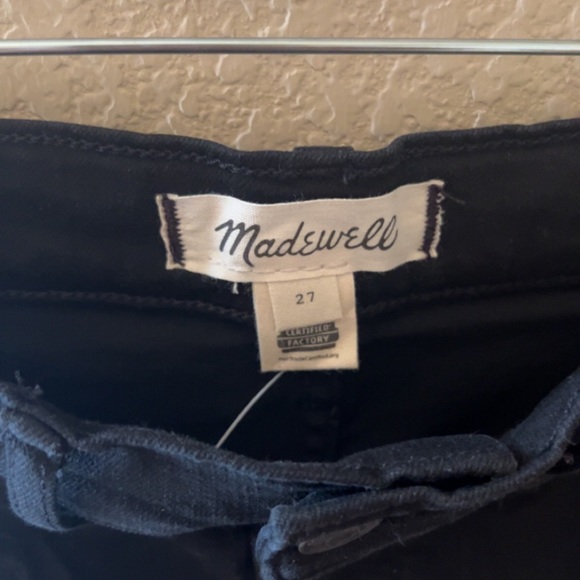 Madewell Roadtripper Jean Shorts. - Picture 5 of 8